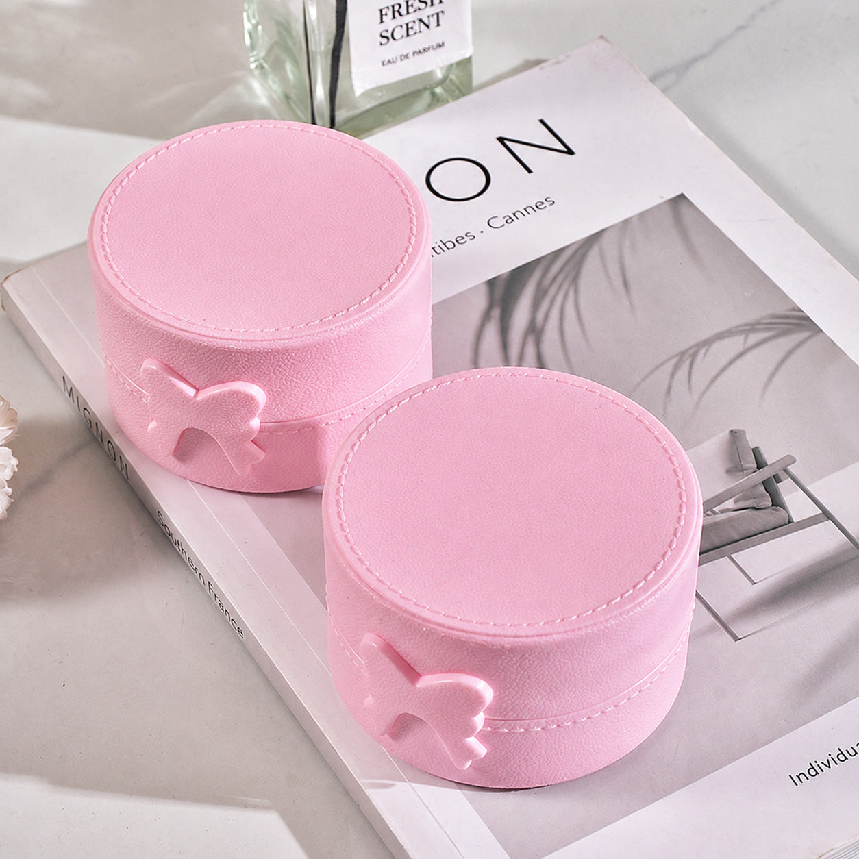Chic and Elegant Bowknot Mini Jewelry Case